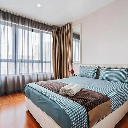 Hostahome Suites At I-City, Central Mall Shah Alam Exterior photo
