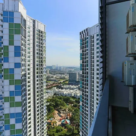 Hostahome Suites At I-City, Central Mall Shah Alam Exterior photo