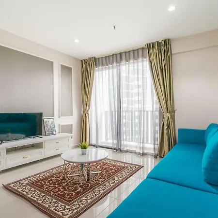 Hostahome Suites At I-City, Central Mall Shah Alam Exterior photo